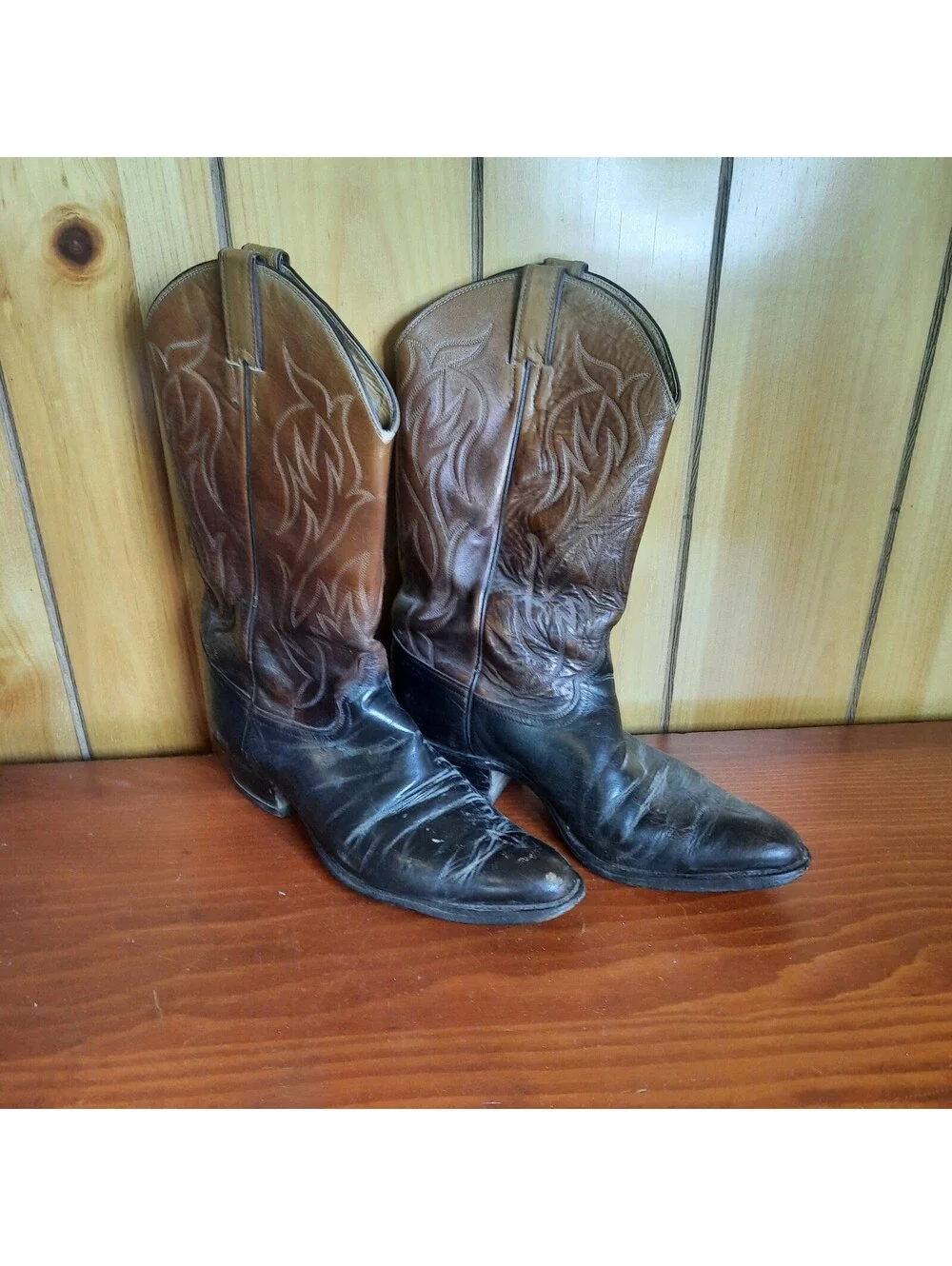 Vintage Justin Two Tone Tan Black Cowboy Boots Style 5523 Size 9.5 E USA